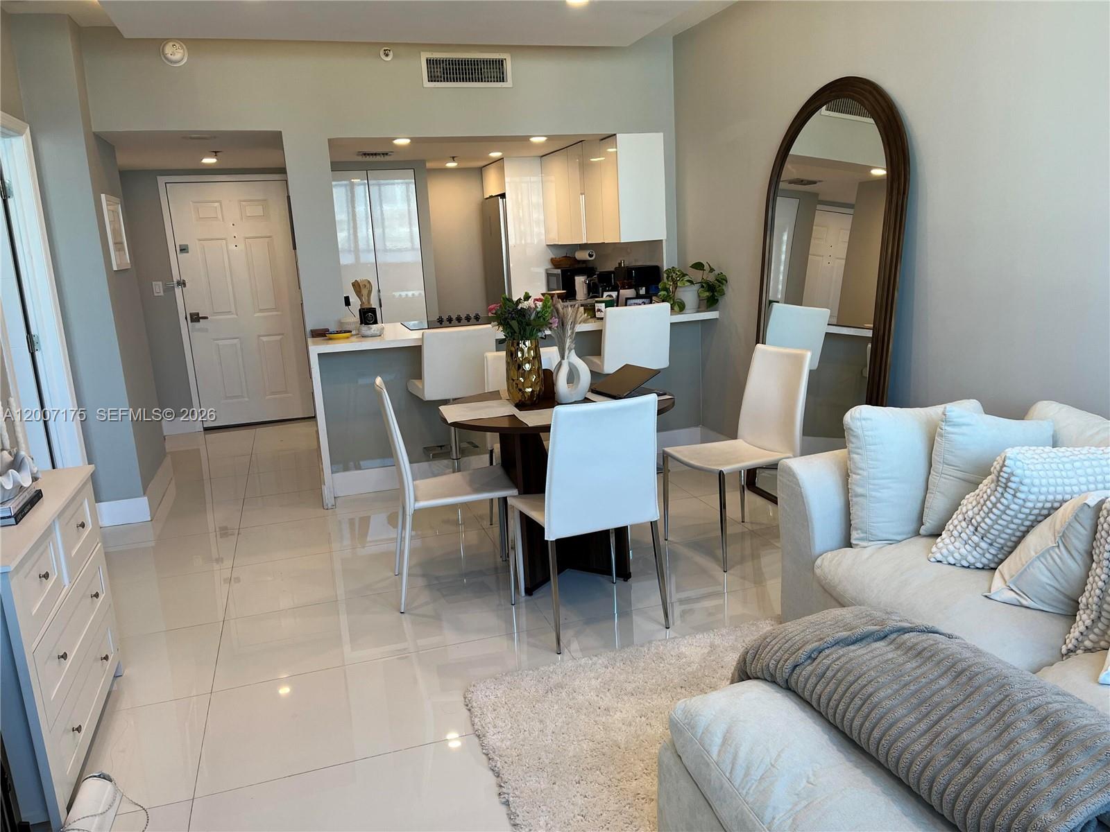 image Brickell Key Two11