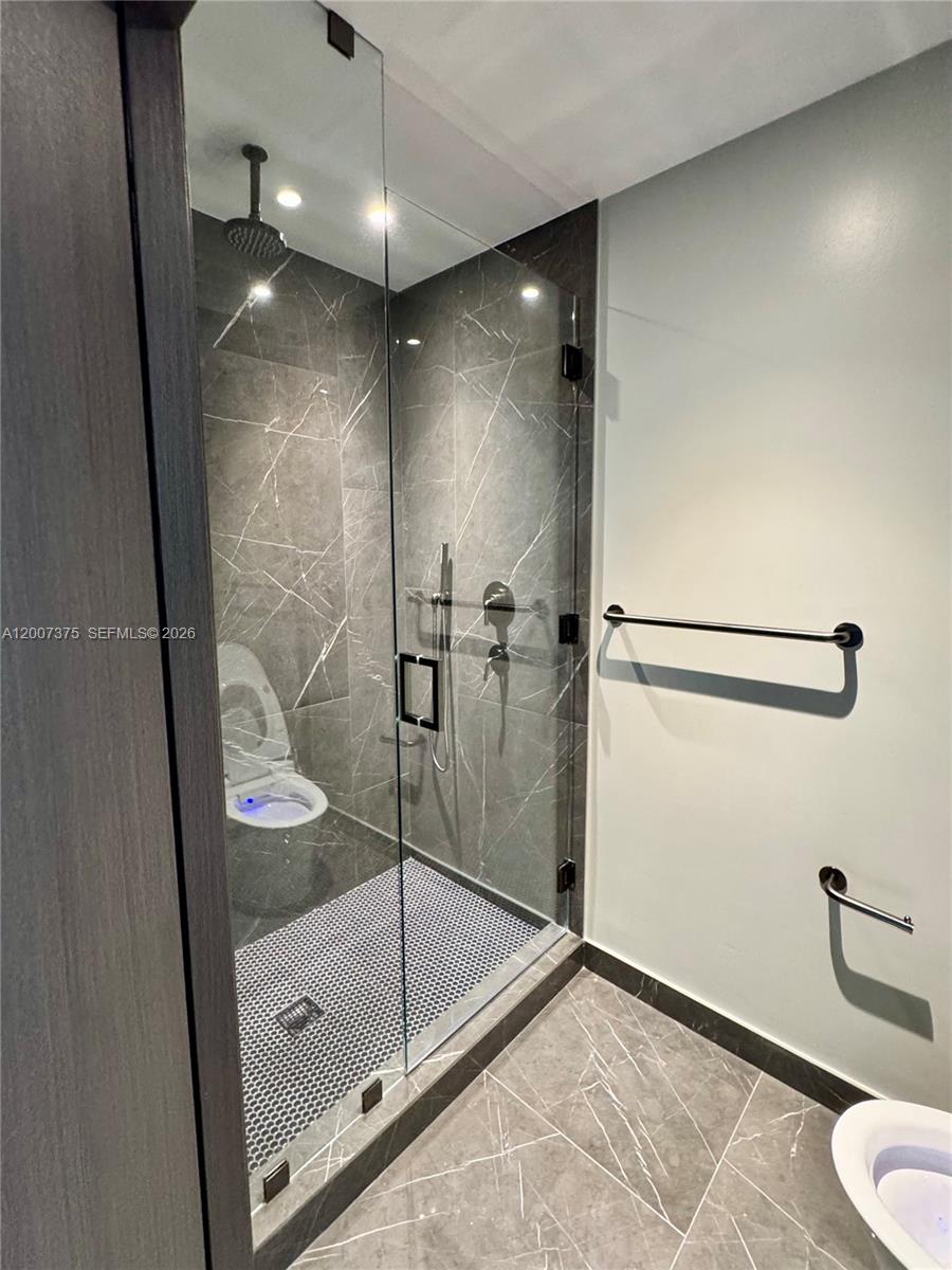 image E11EVEN Hotel & Residences6