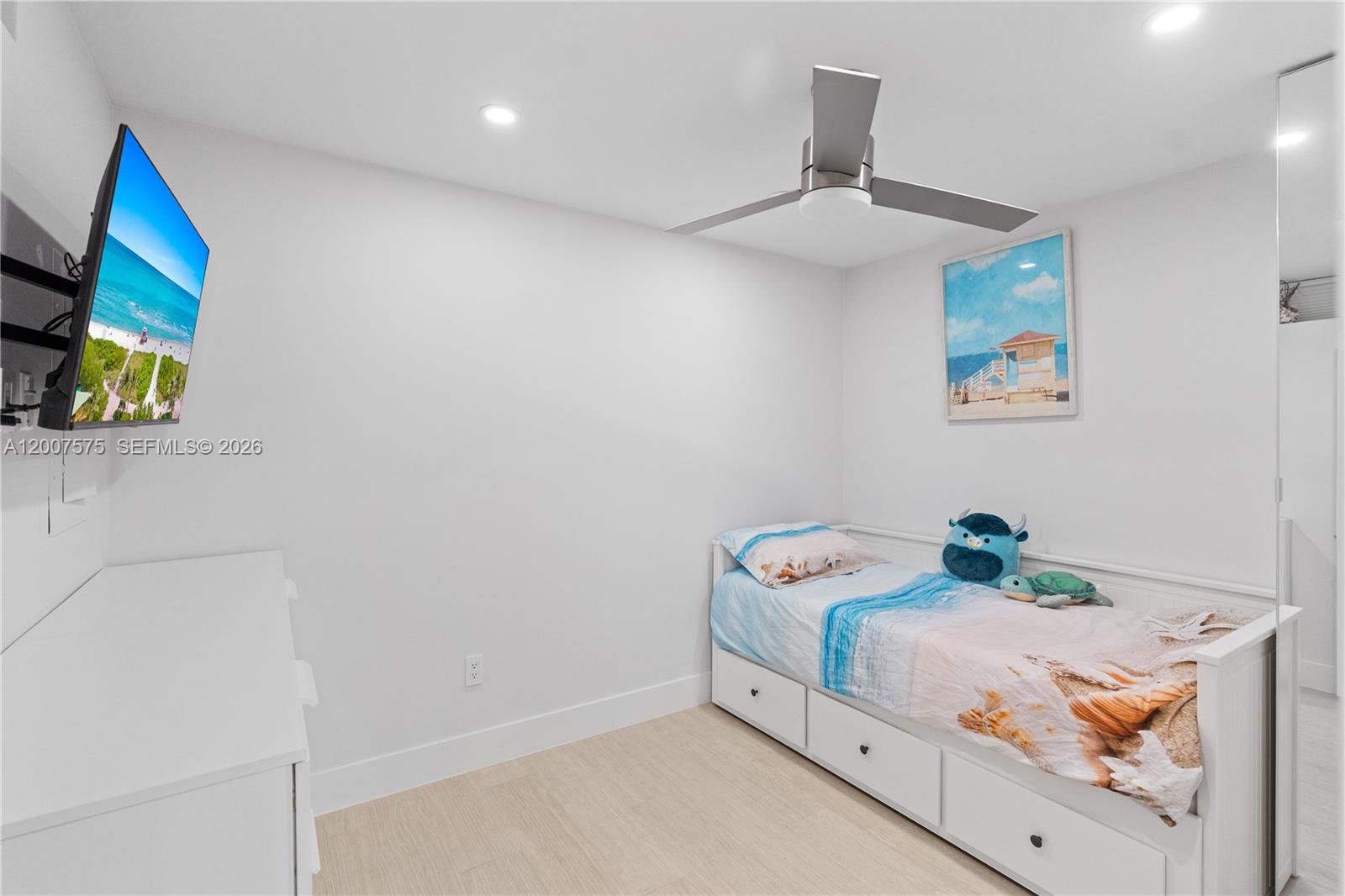 2030 S Ocean Dr #918 Hallandale Beach, FL 33009