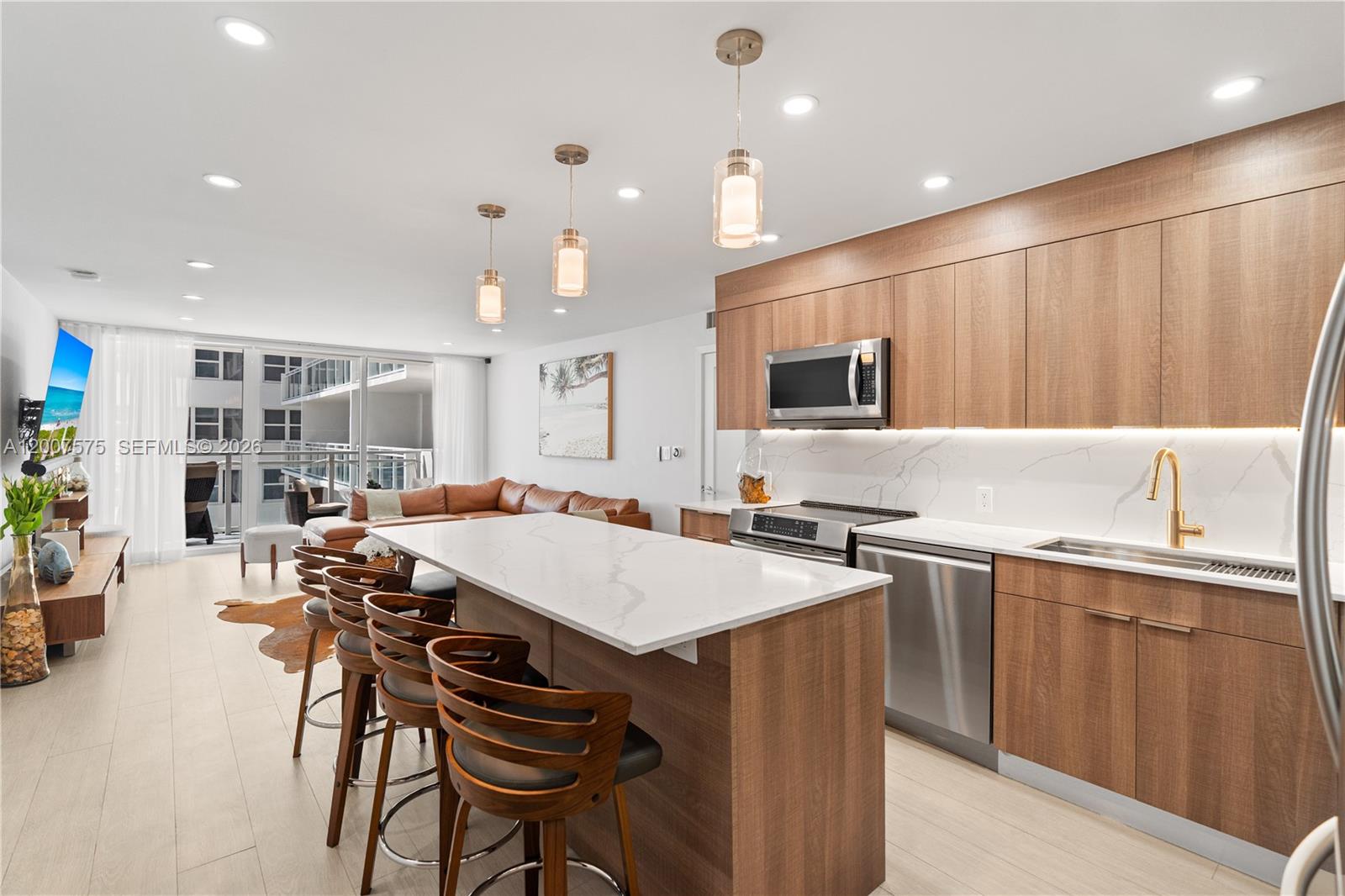 2030 S Ocean Dr #918 Hallandale Beach, FL 33009