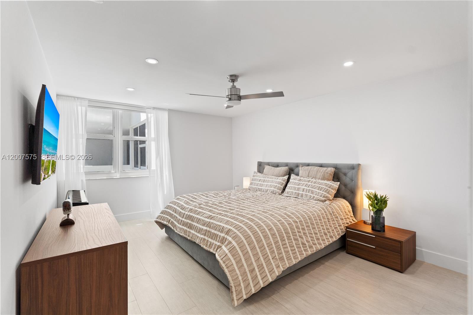 2030 S Ocean Dr #918 Hallandale Beach, FL 33009