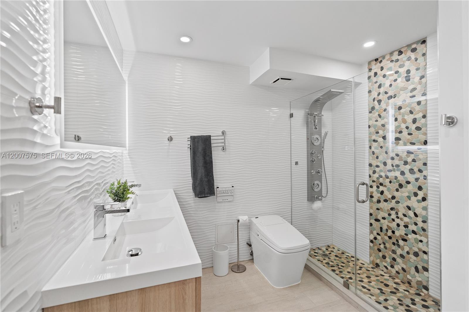 2030 S Ocean Dr #918 Hallandale Beach, FL 33009