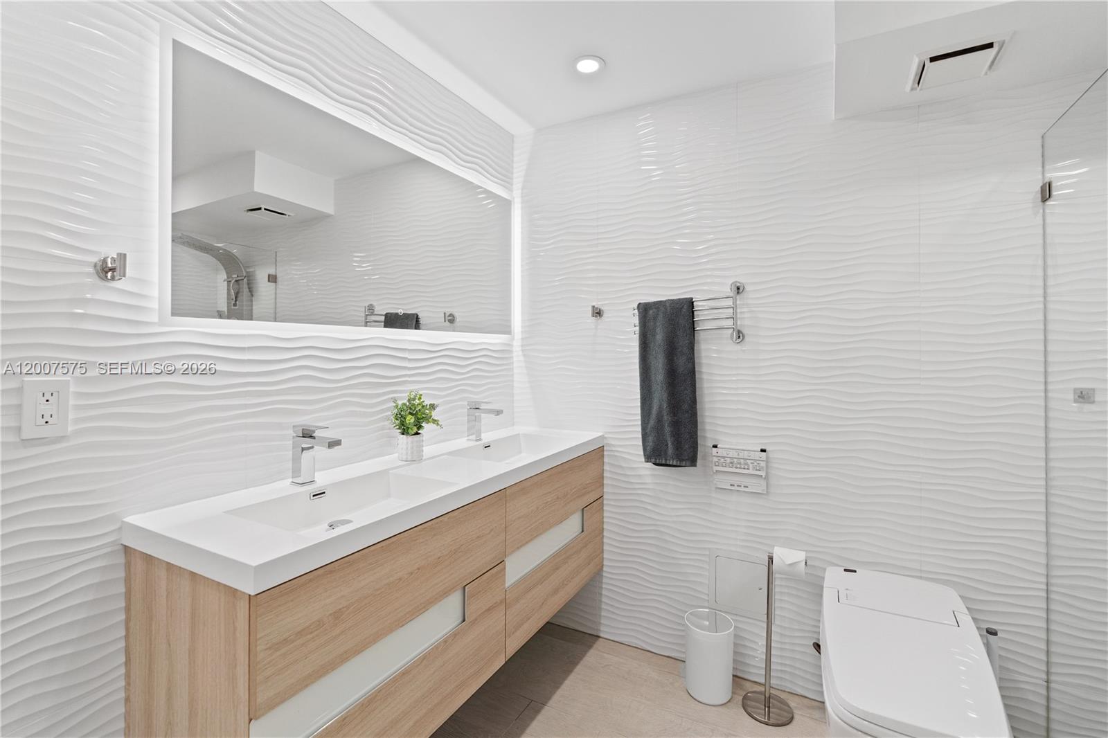 2030 S Ocean Dr #918 Hallandale Beach, FL 33009