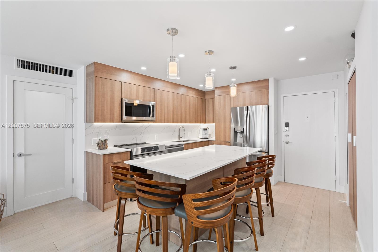 2030 S Ocean Dr #918 Hallandale Beach, FL 33009