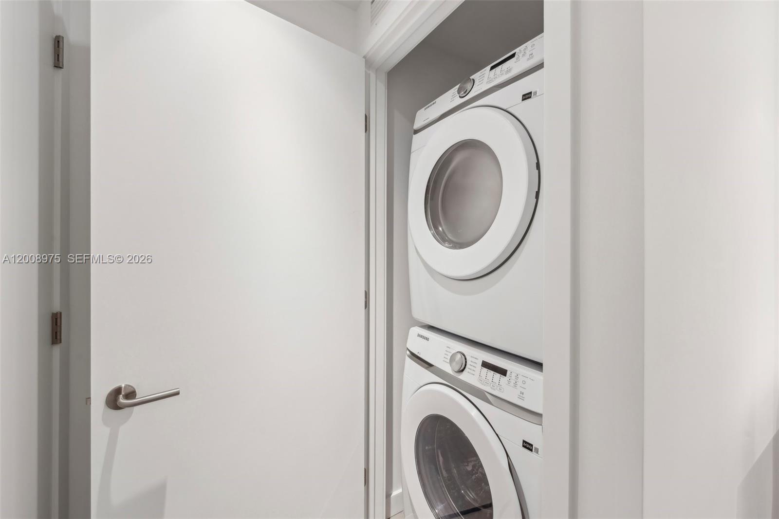 500 Alton Rd #3004 Miami Beach, FL 33139