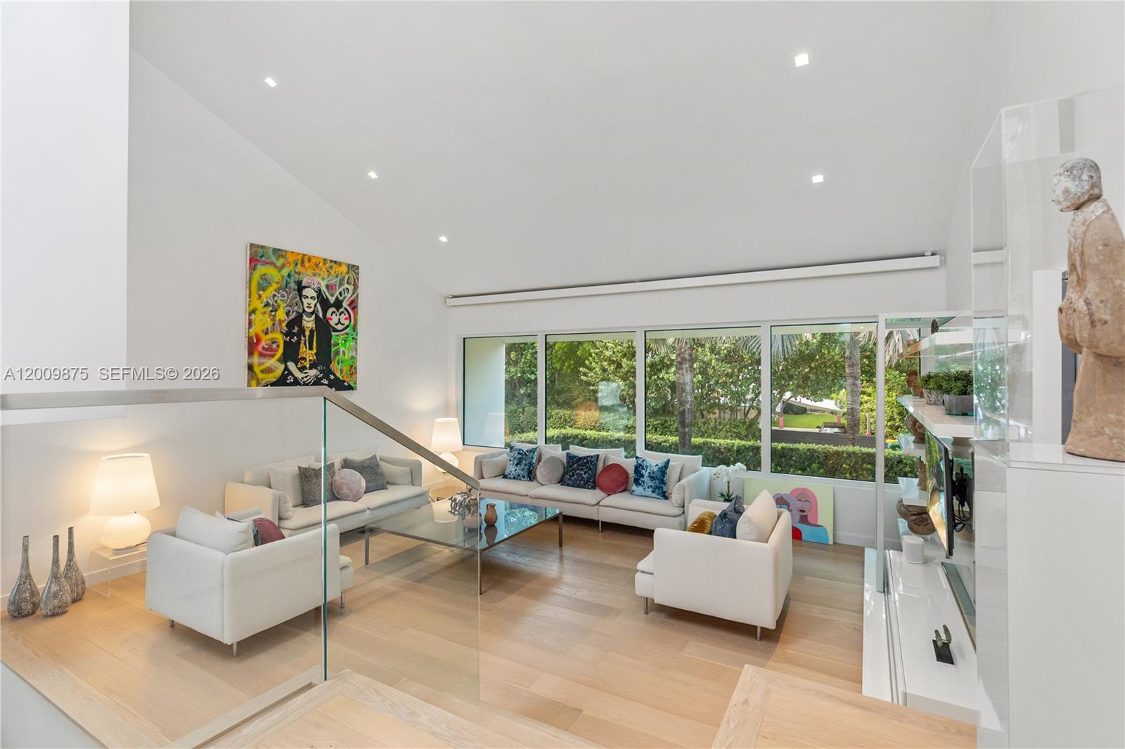 120 Knollwood Dr Key Biscayne, FL 33149
