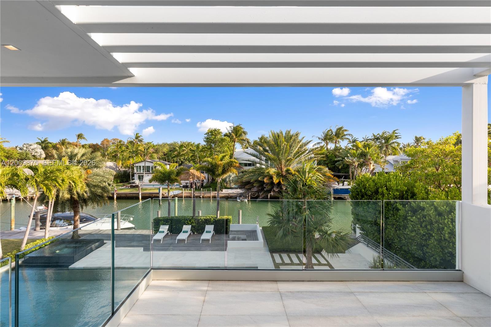 120 Knollwood Dr Key Biscayne, FL 33149