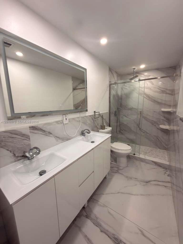19370 Collins Ave #PH-3 Sunny Isles Beach, FL 33160