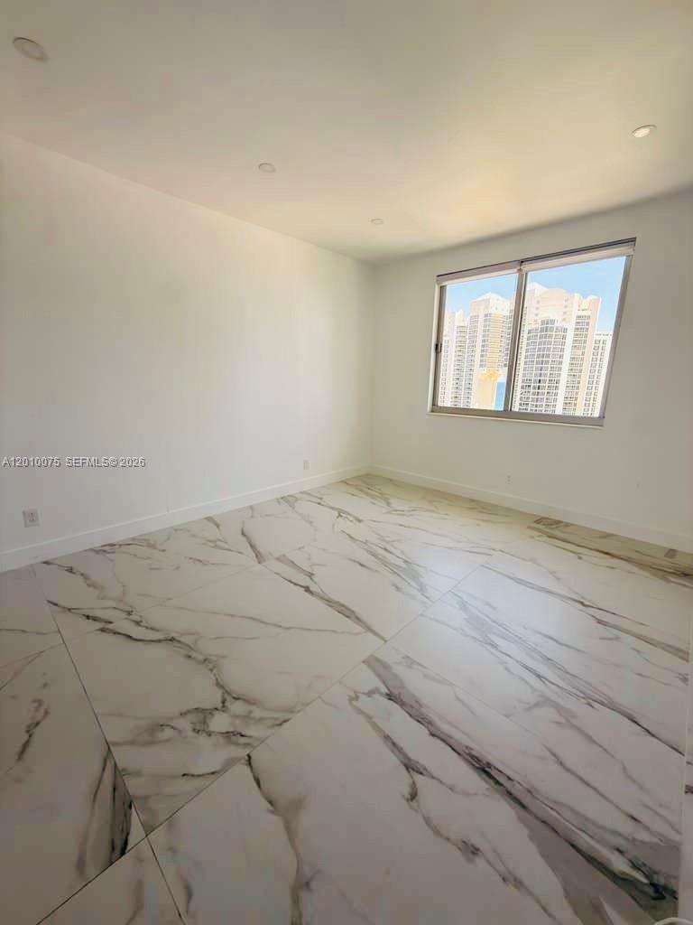 19370 Collins Ave #PH-3 Sunny Isles Beach, FL 33160
