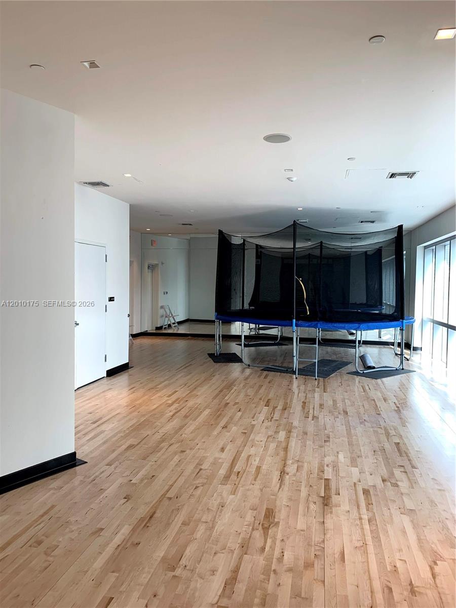 image Paramount Miami Worldcenter36