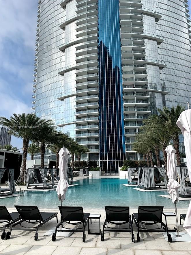 image Paramount Miami Worldcenter40