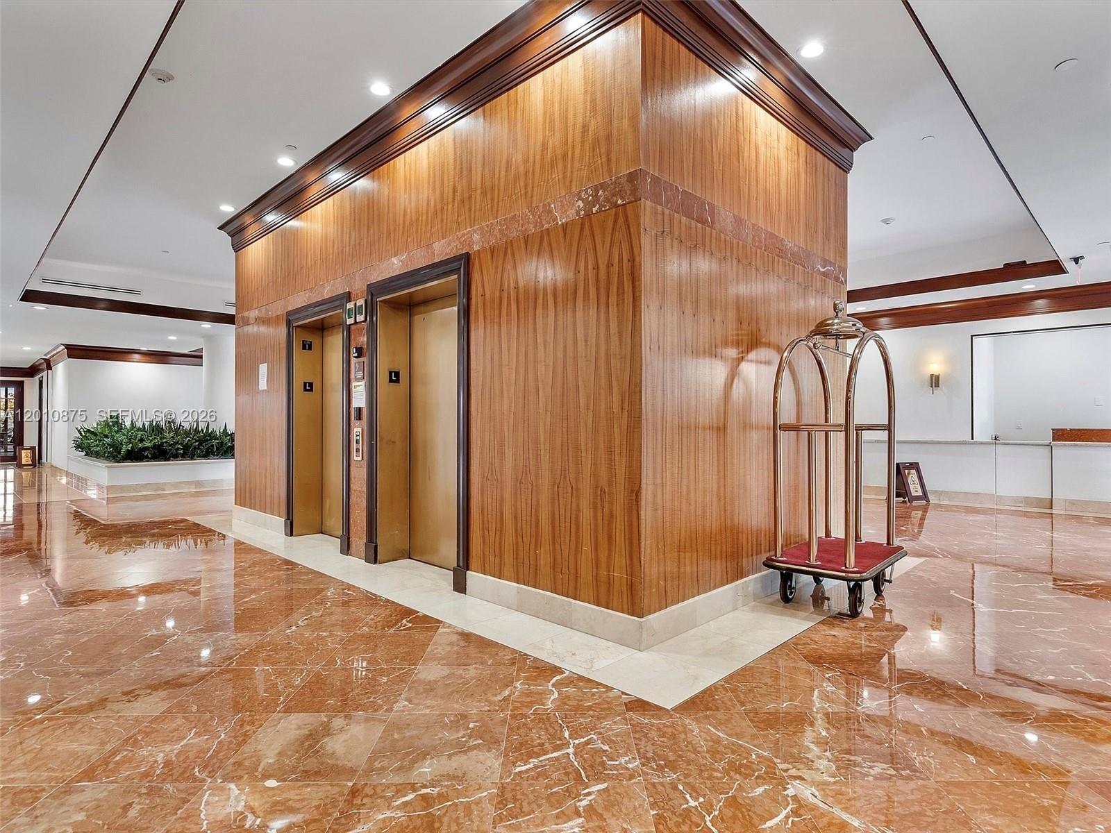 8925 Collins Ave #12D Surfside, FL 33154