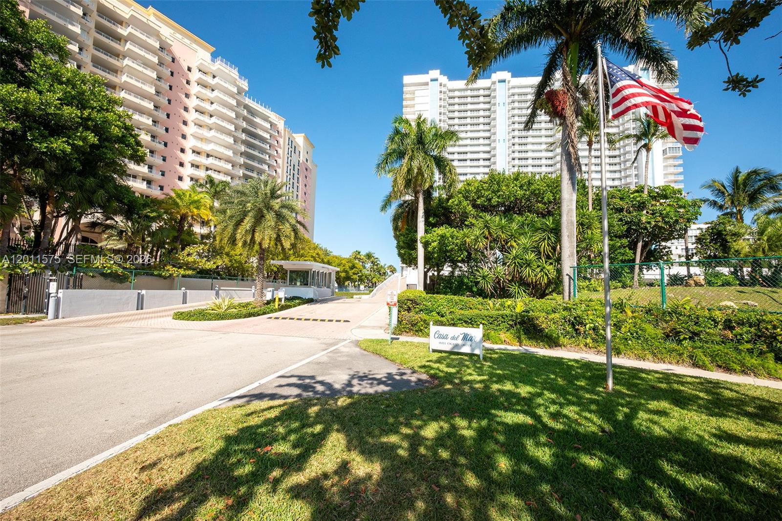 881 Ocean Dr #7D Key Biscayne, FL 33149