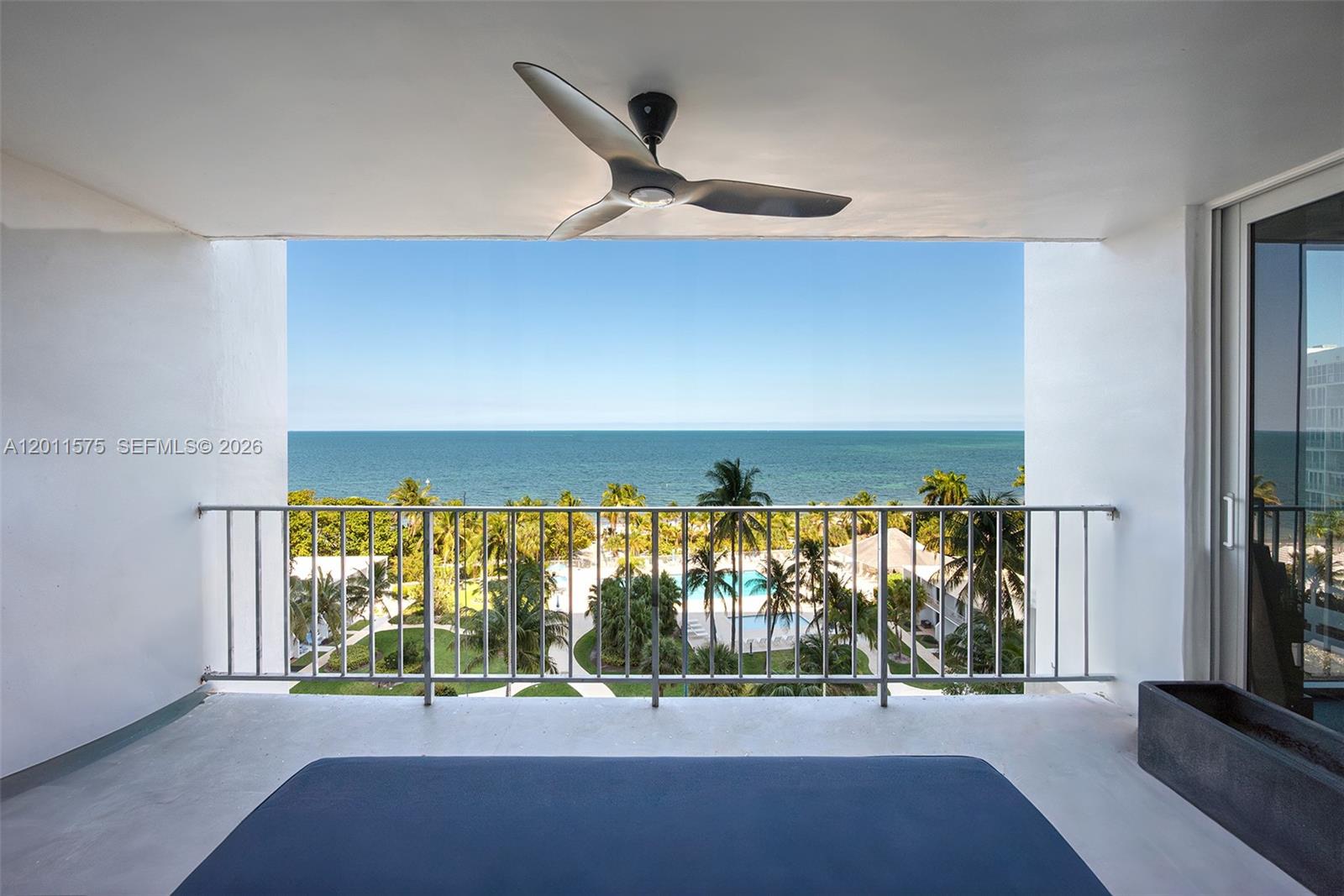 881 Ocean Dr #7D Key Biscayne, FL 33149