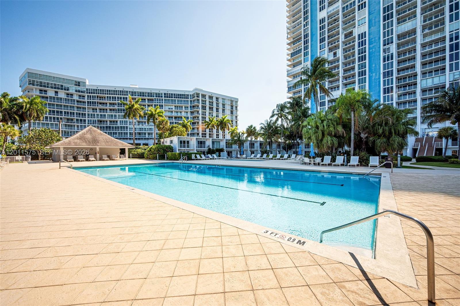 881 Ocean Dr #7D Key Biscayne, FL 33149