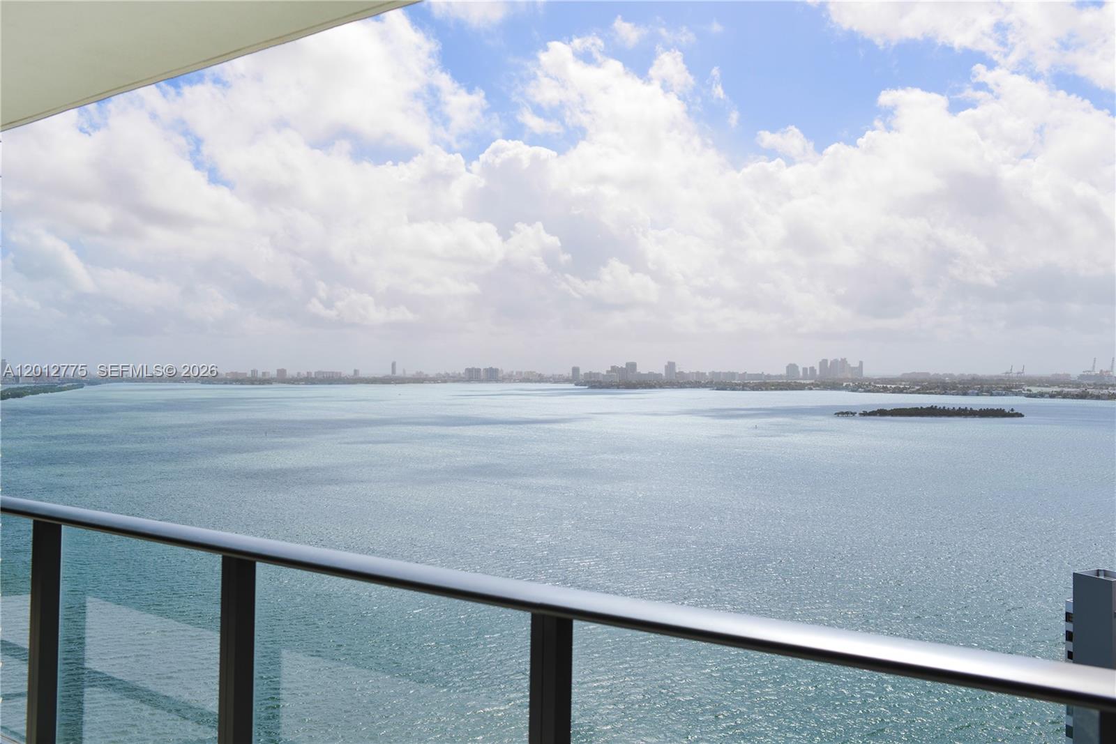 image Paraiso Bay3