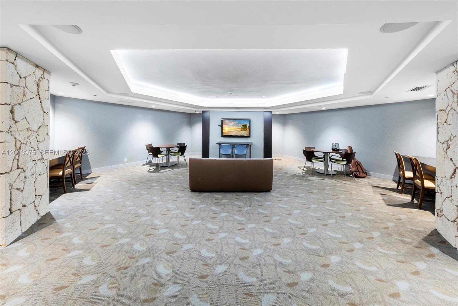 1121 Crandon Blvd #F1203 Key Biscayne, FL 33149