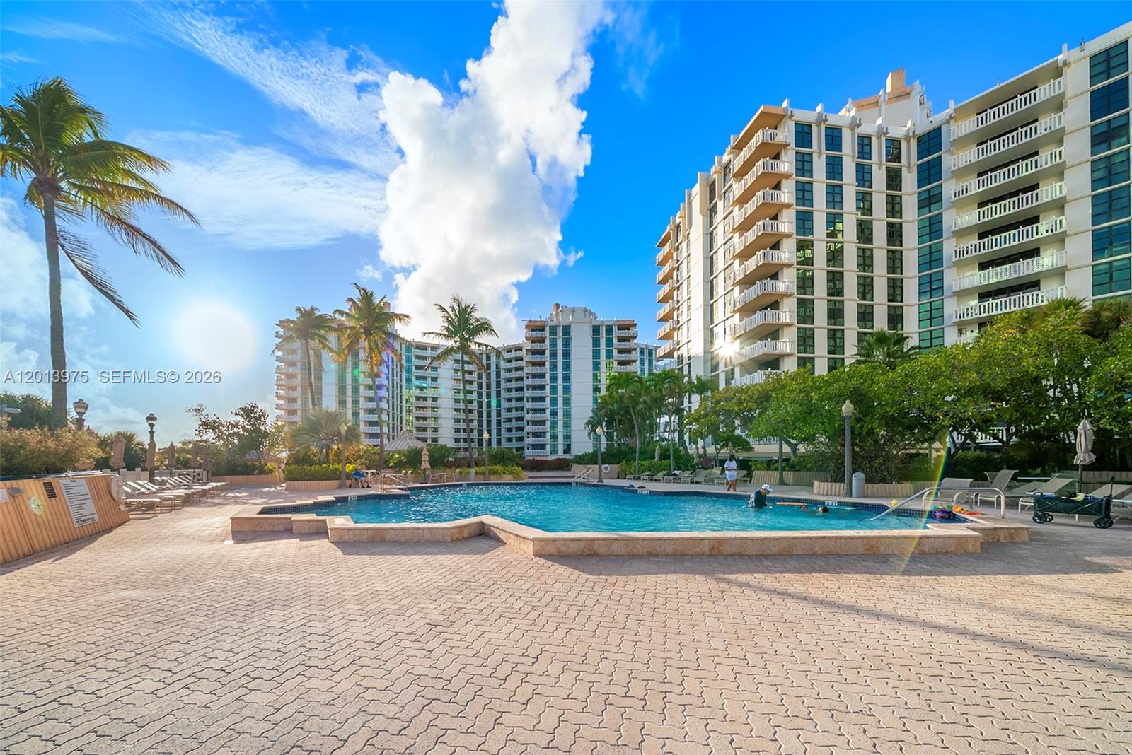 1121 Crandon Blvd #F1203 Key Biscayne, FL 33149