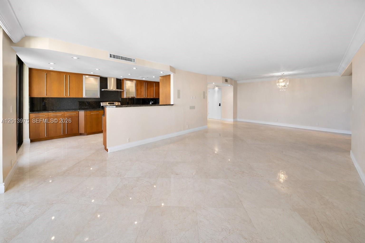 1121 Crandon Blvd #F1203 Key Biscayne, FL 33149