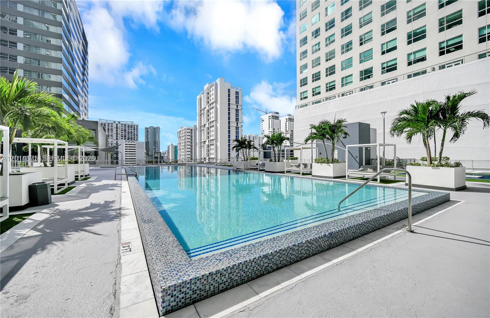 690 SW 1st Ct #1934 Miami, FL 33130