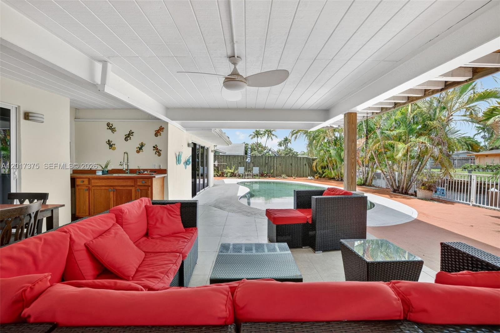 2478 Cat Cay Ln Fort Lauderdale, FL 33312