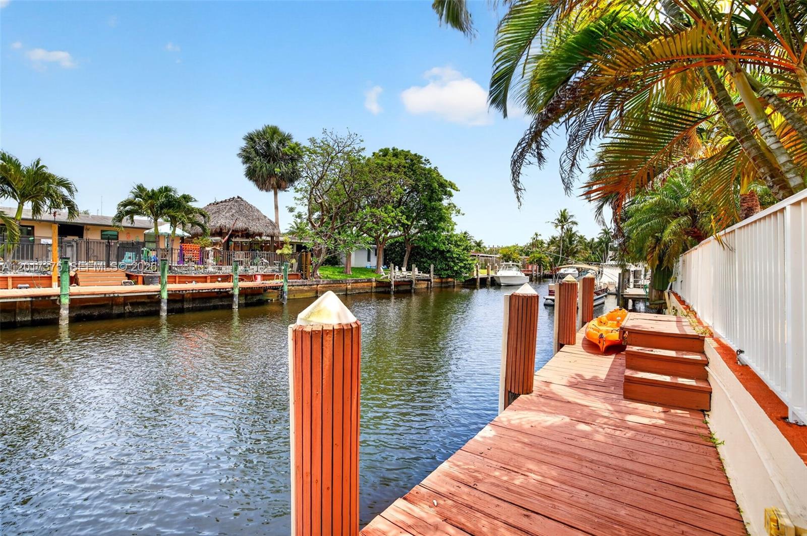 2478 Cat Cay Ln Fort Lauderdale, FL 33312