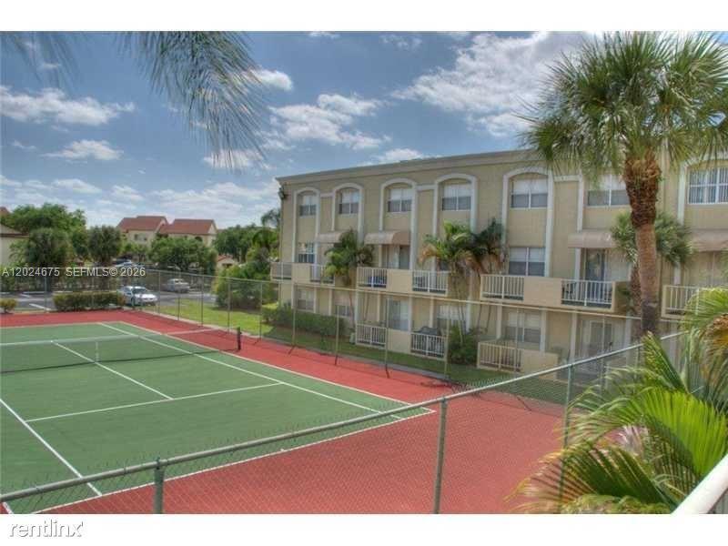 18111 NW 68th Ave #F203 Hialeah, FL 33015