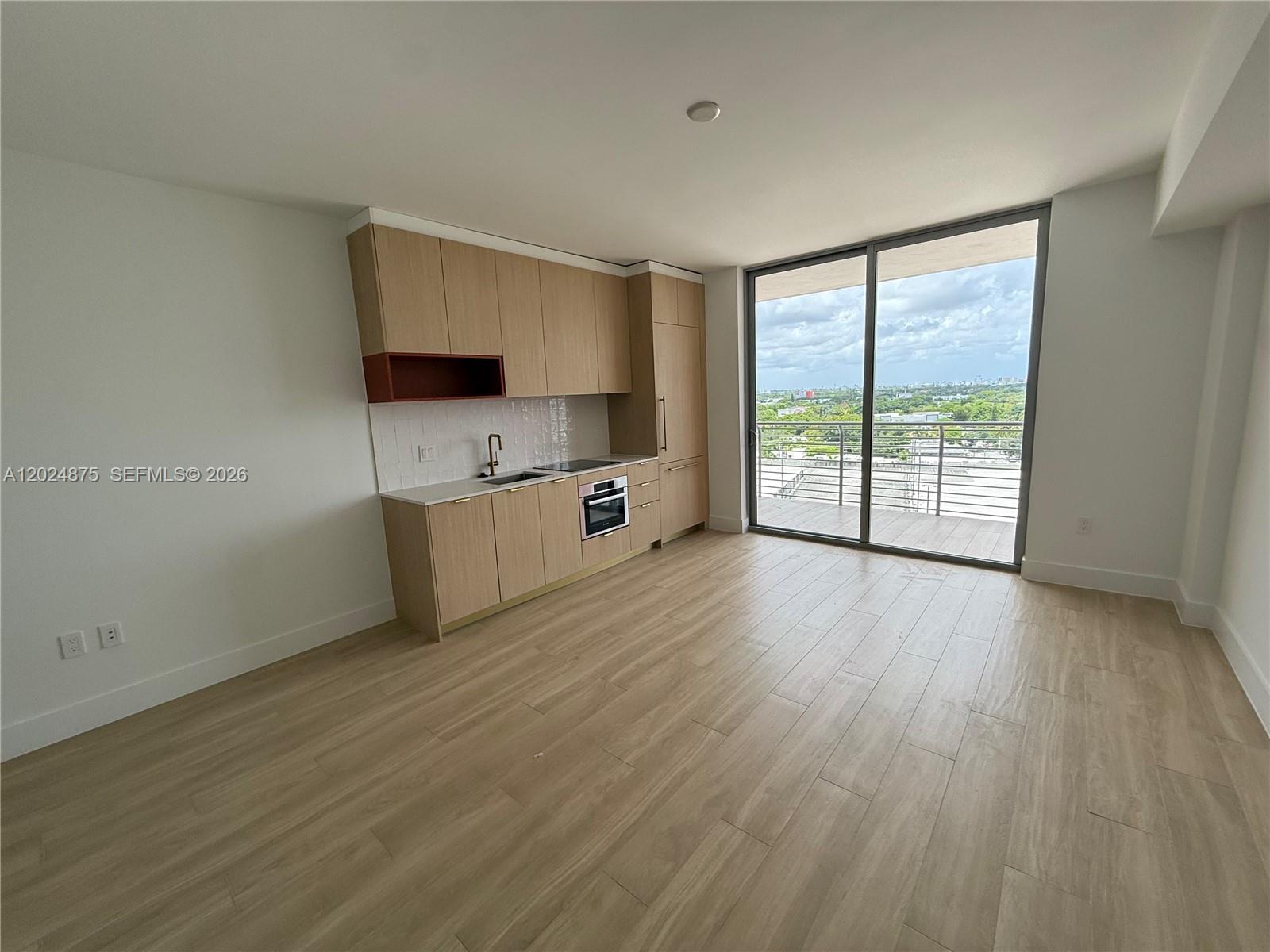 image The Standard Residences Midtown Miami3