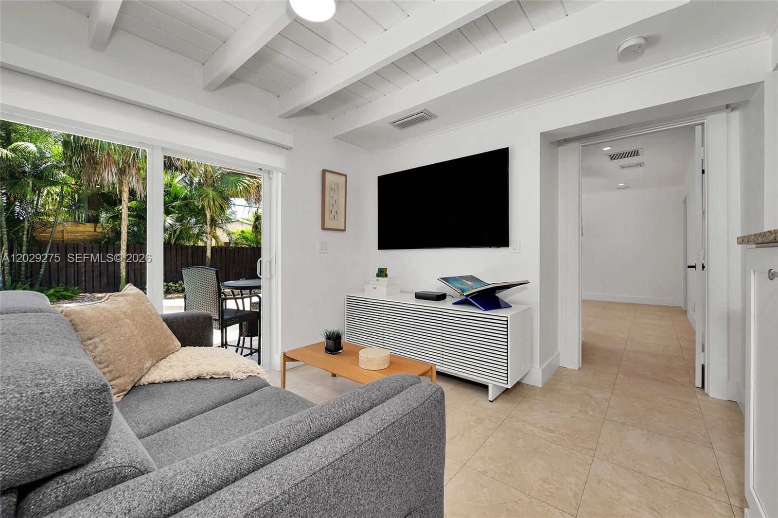 2716 NE 29th Ct Fort Lauderdale, FL 33306