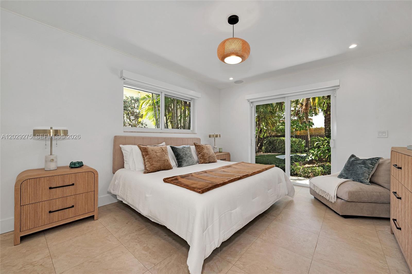2716 NE 29th Ct Fort Lauderdale, FL 33306