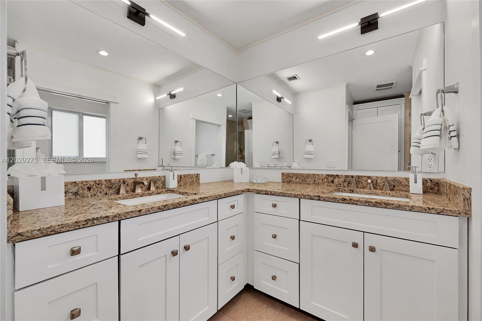 2716 NE 29th Ct Fort Lauderdale, FL 33306