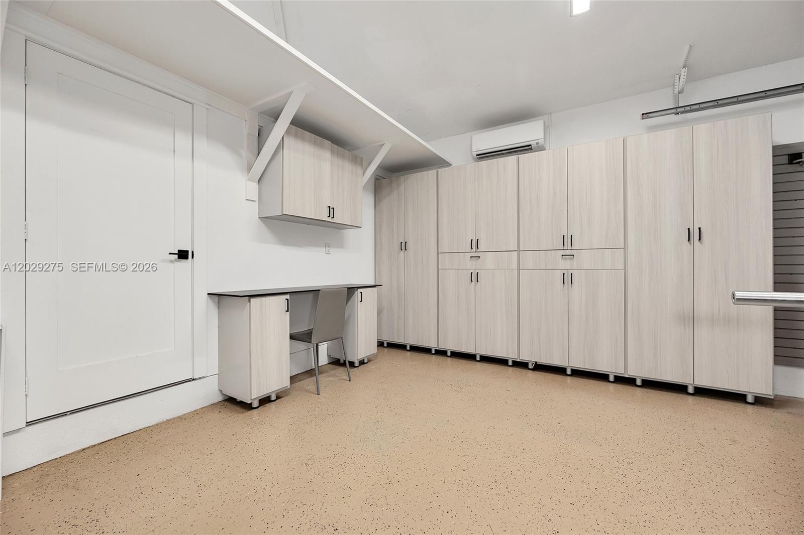 2716 NE 29th Ct Fort Lauderdale, FL 33306