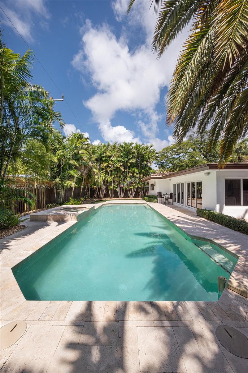 2716 NE 29th Ct Fort Lauderdale, FL 33306