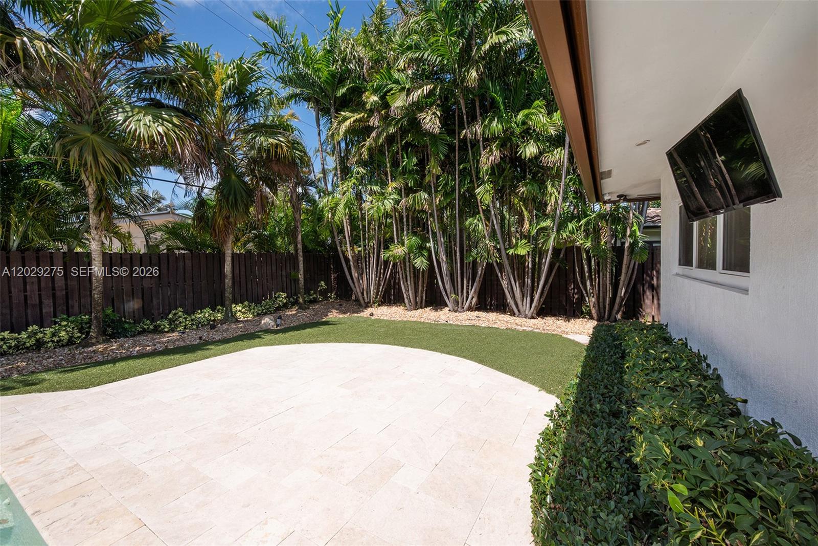 2716 NE 29th Ct Fort Lauderdale, FL 33306