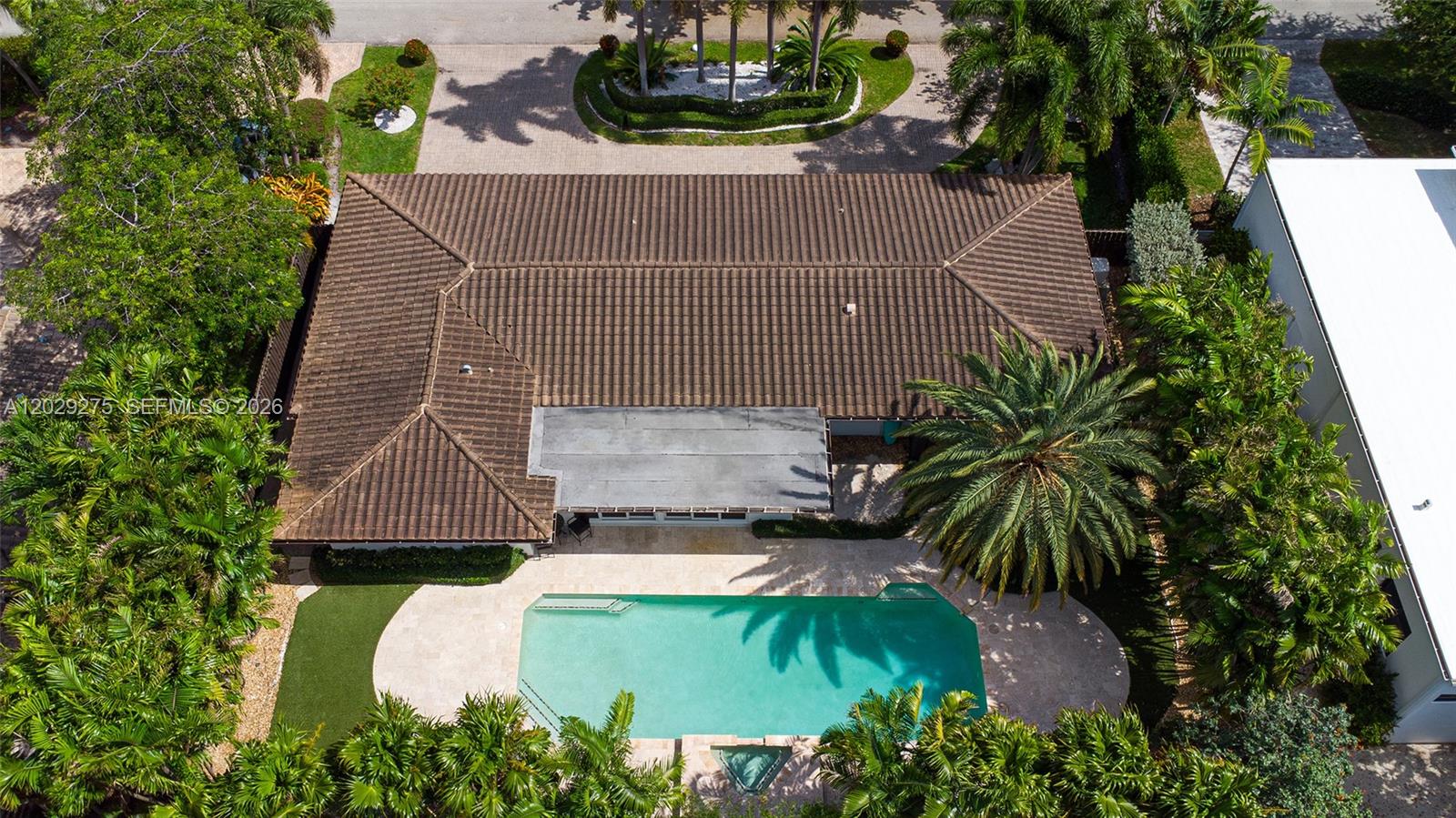 2716 NE 29th Ct Fort Lauderdale, FL 33306