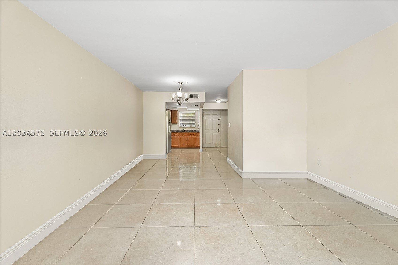 9371 Fontainebleau Blvd #I201 Miami, FL 33172