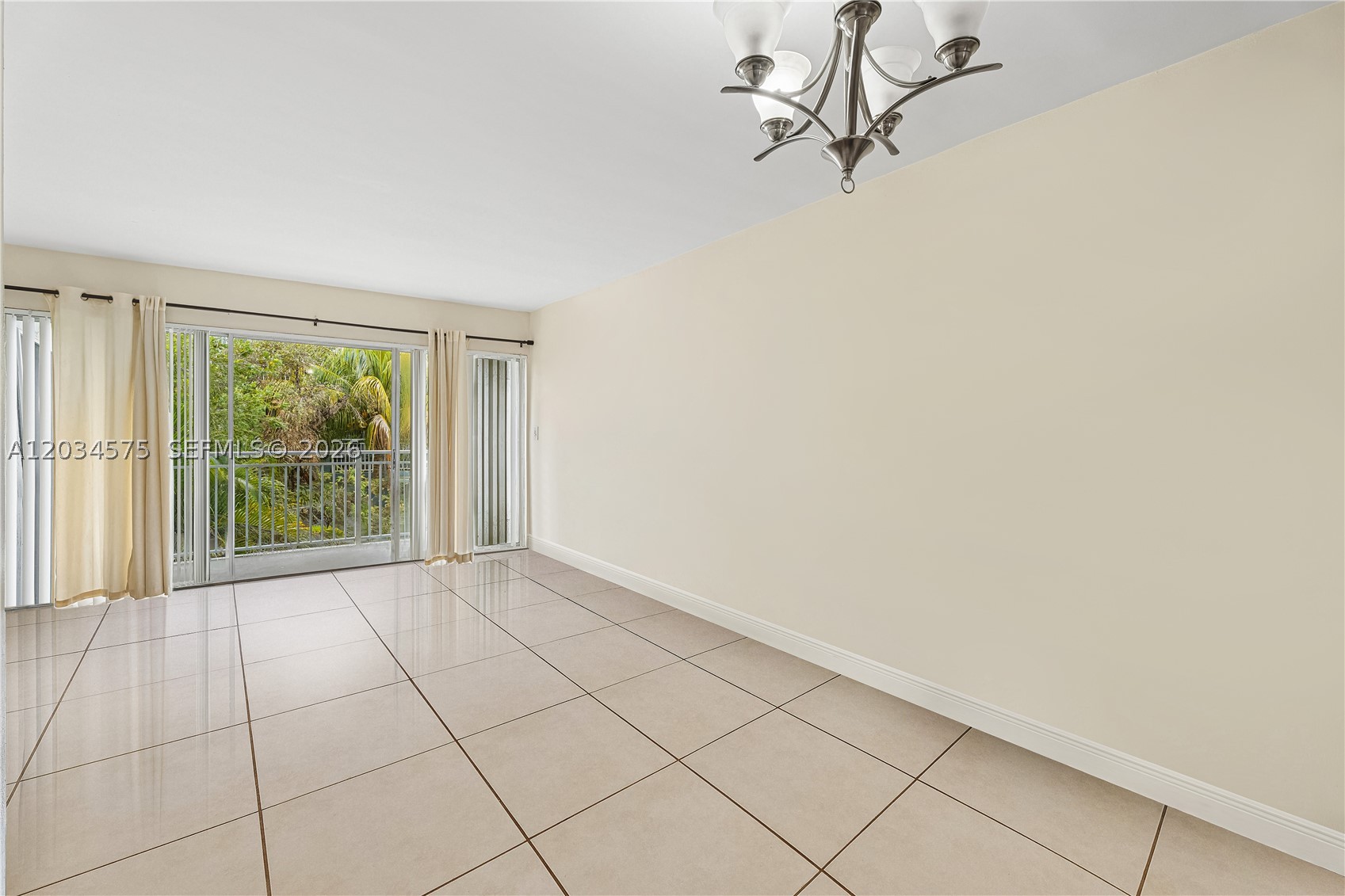 9371 Fontainebleau Blvd #I201 Miami, FL 33172