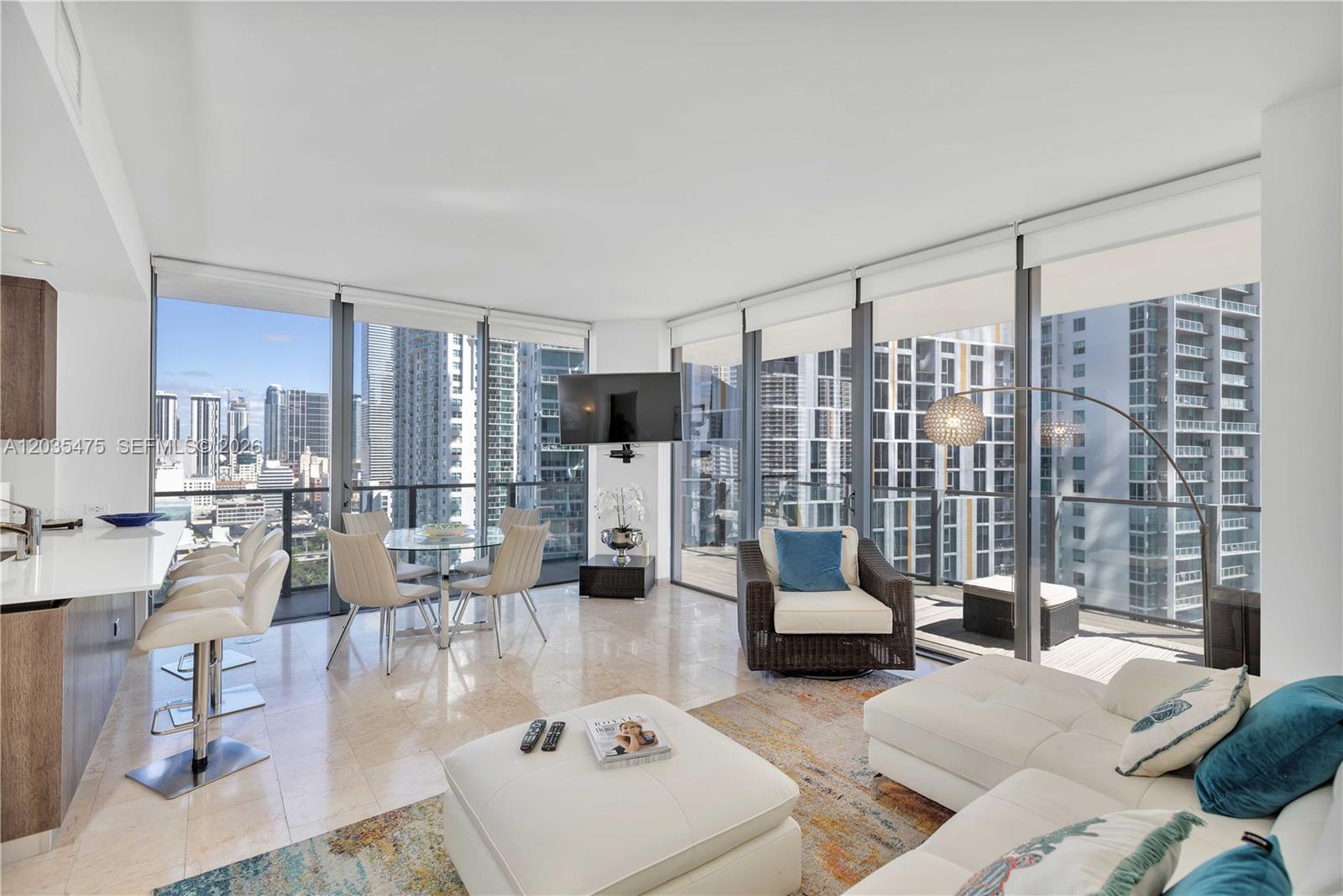 68 SE 6th #1611 Miami, FL 33131