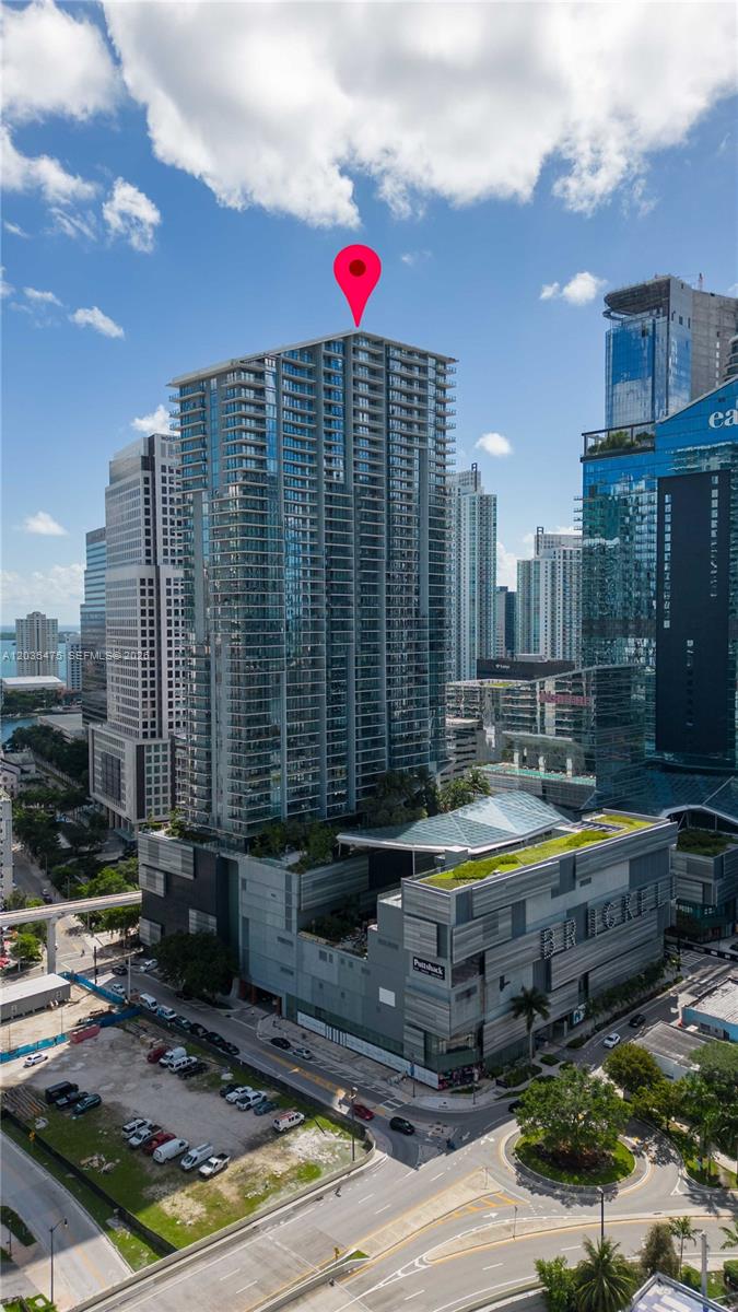 68 SE 6th #1611 Miami, FL 33131