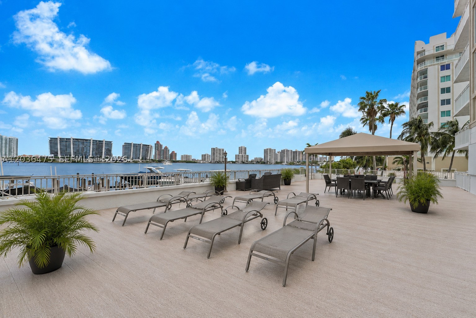 18000 N Bay Rd #902 Sunny Isles Beach, FL 33160