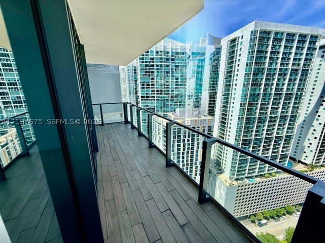 image Reach Brickell City Centre12