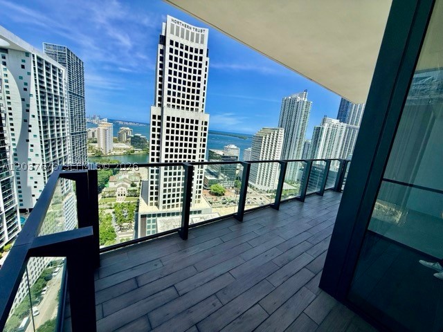 image Reach Brickell City Centre14