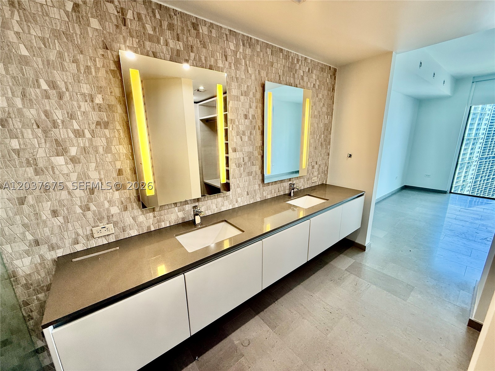 image Reach Brickell City Centre19