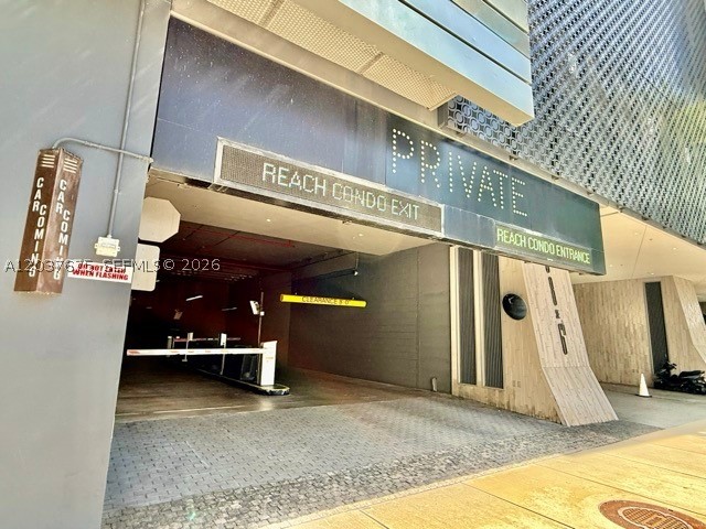 image Reach Brickell City Centre37