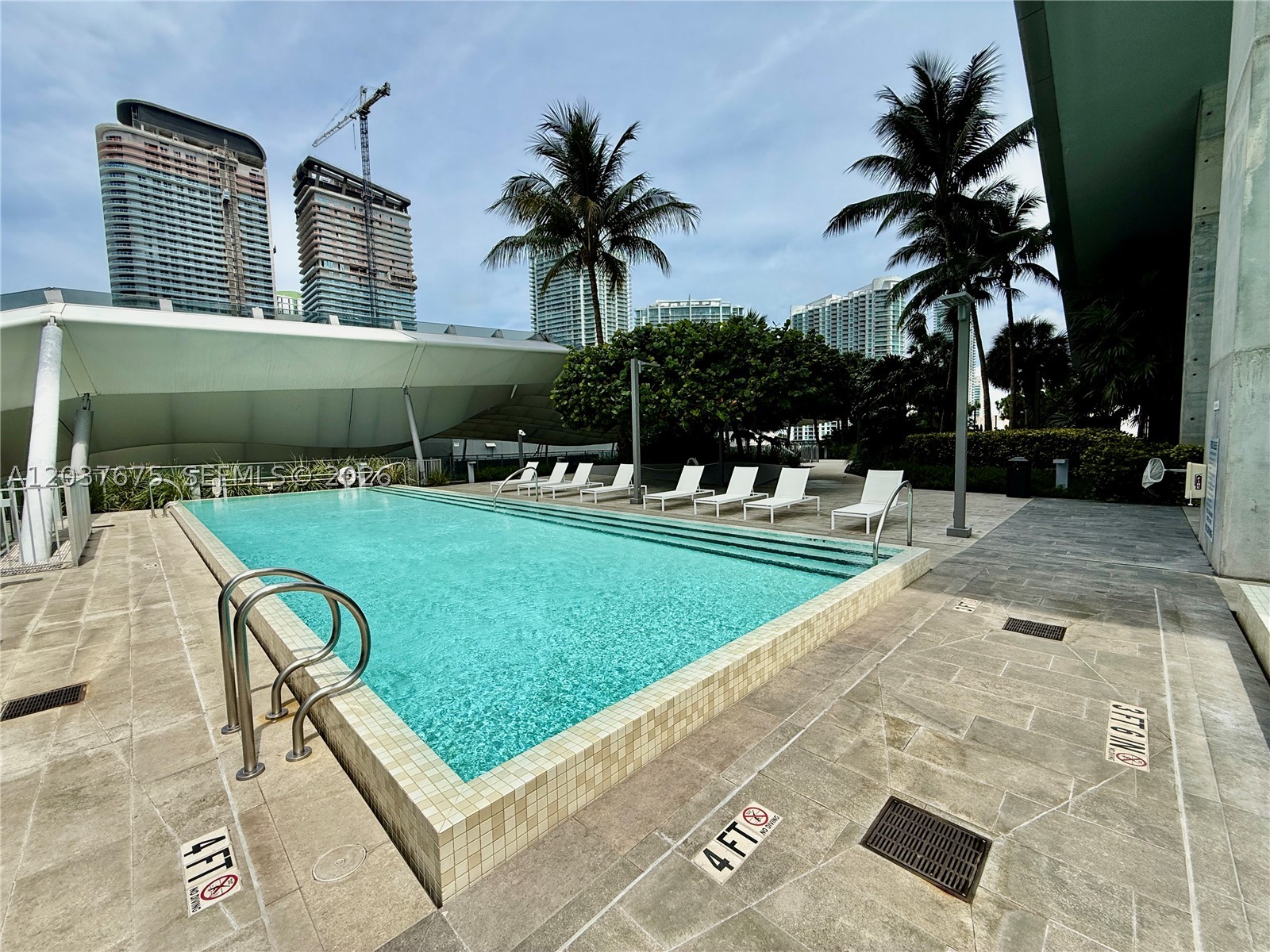 image Reach Brickell City Centre43