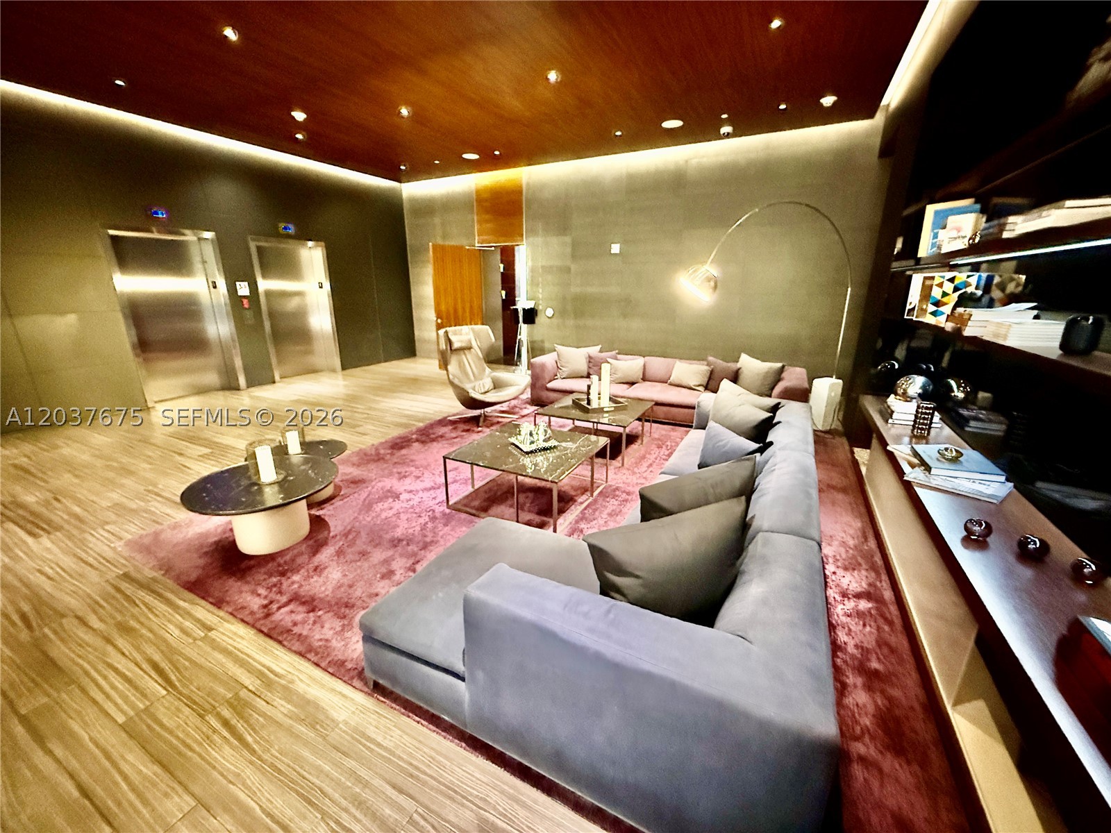 image Reach Brickell City Centre52