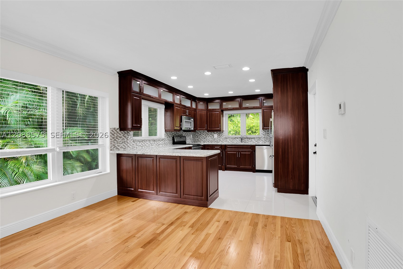 1100 S Alhambra Cir Coral Gables, FL 33146