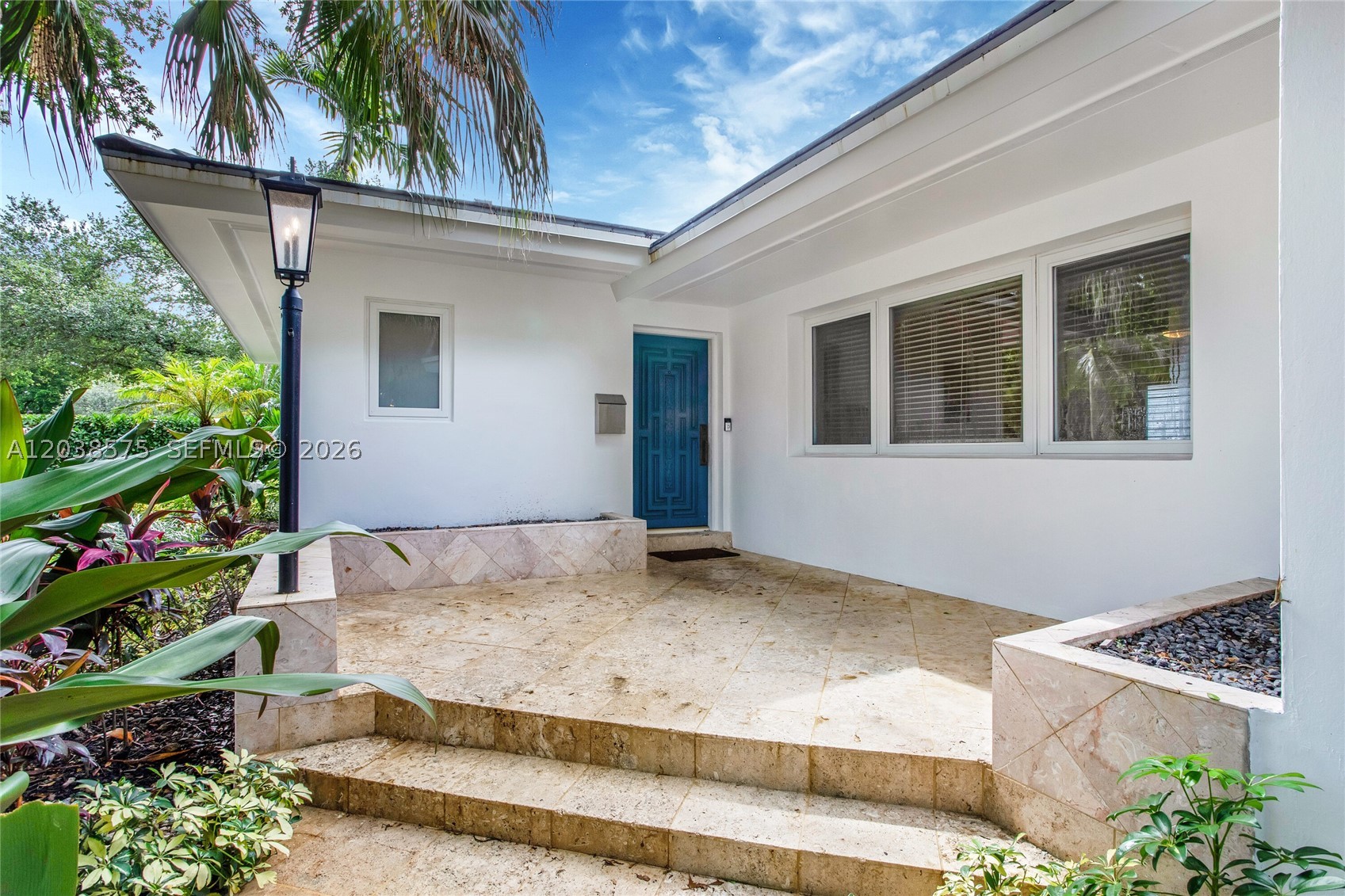 1100 S Alhambra Cir Coral Gables, FL 33146