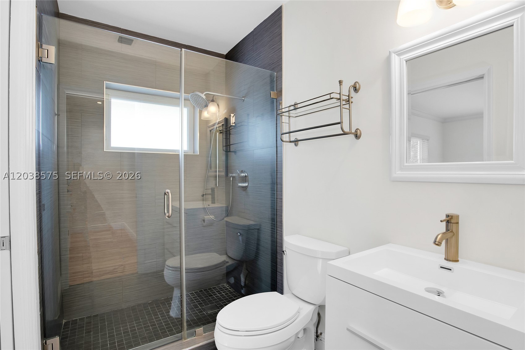 1100 S Alhambra Cir Coral Gables, FL 33146