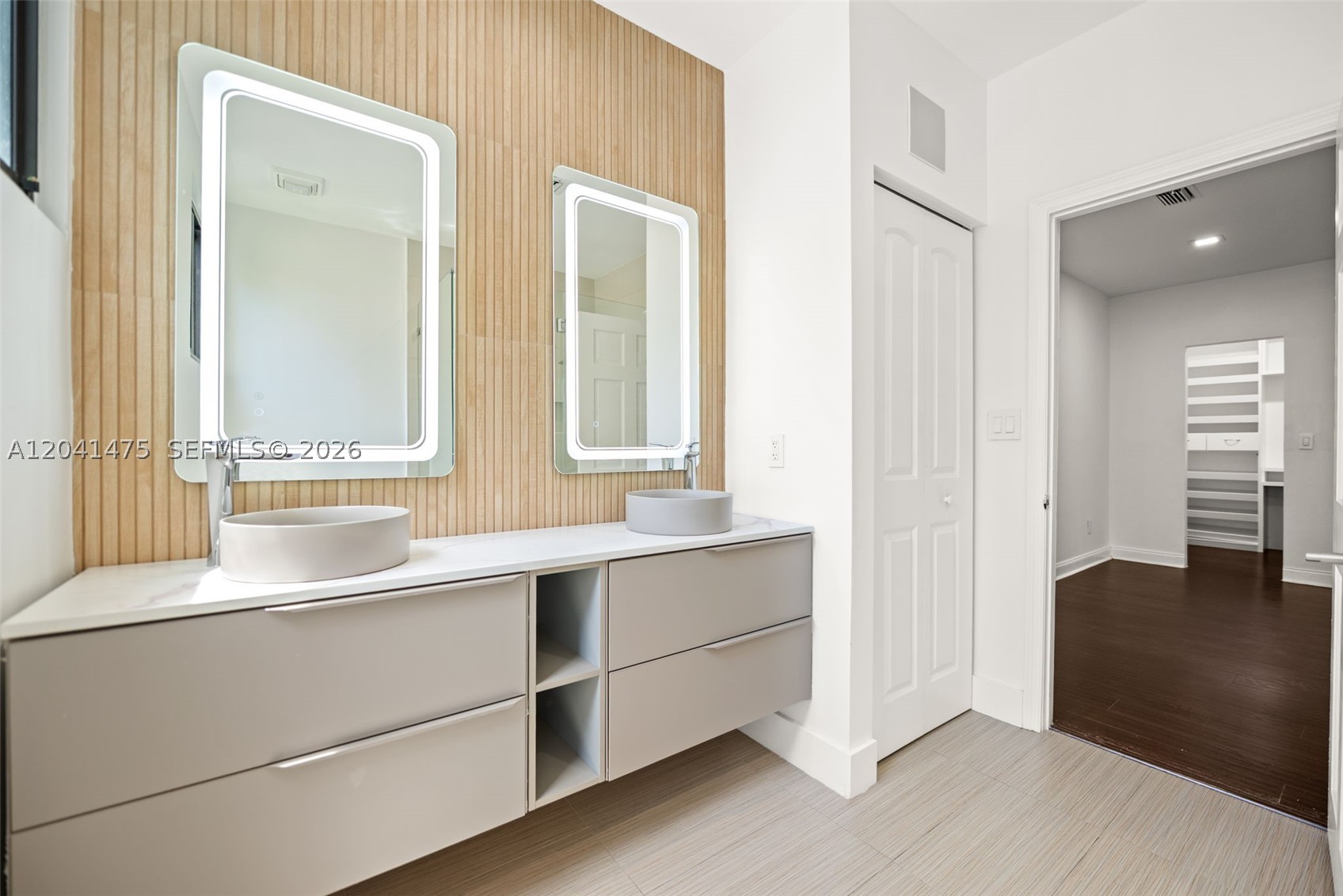 21387 Marina Cv Cir #12-F Aventura, FL 33180